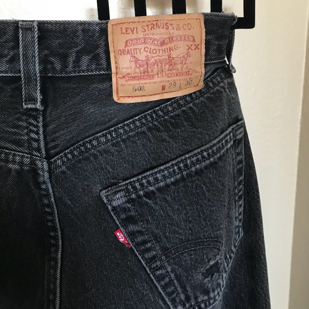 SUPER CUTE LEVI JEANS